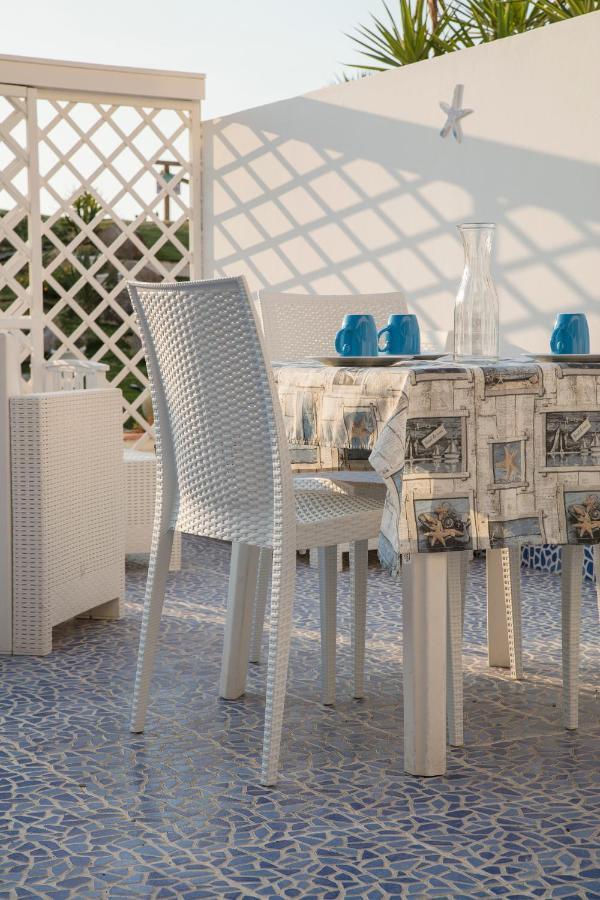 B&B Stella Marina Capo dʼOrlando Екстериор снимка