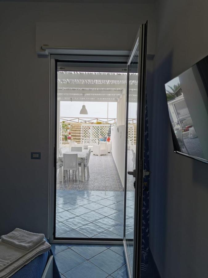 B&B Stella Marina Capo dʼOrlando Екстериор снимка