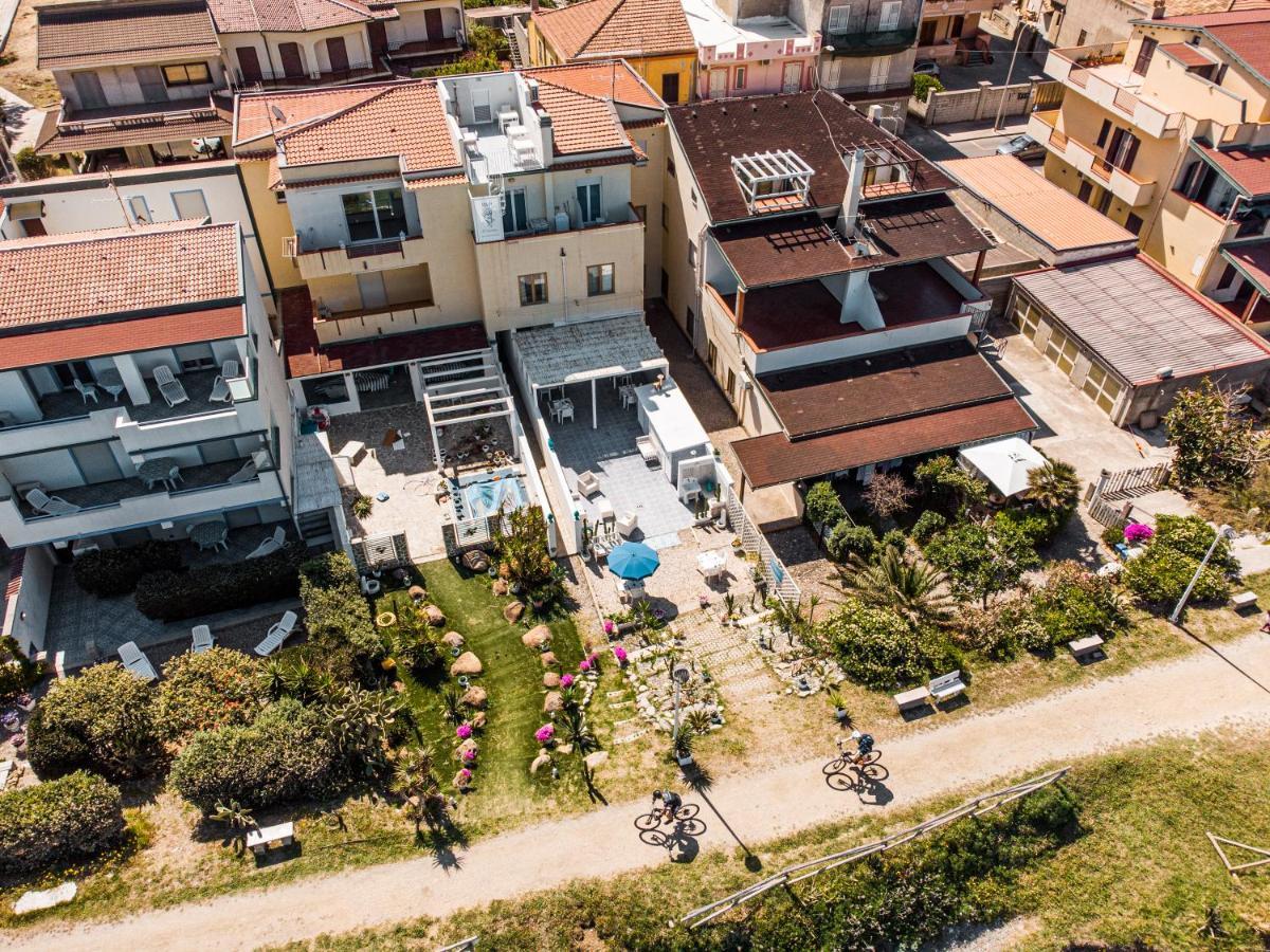 B&B Stella Marina Capo dʼOrlando Екстериор снимка