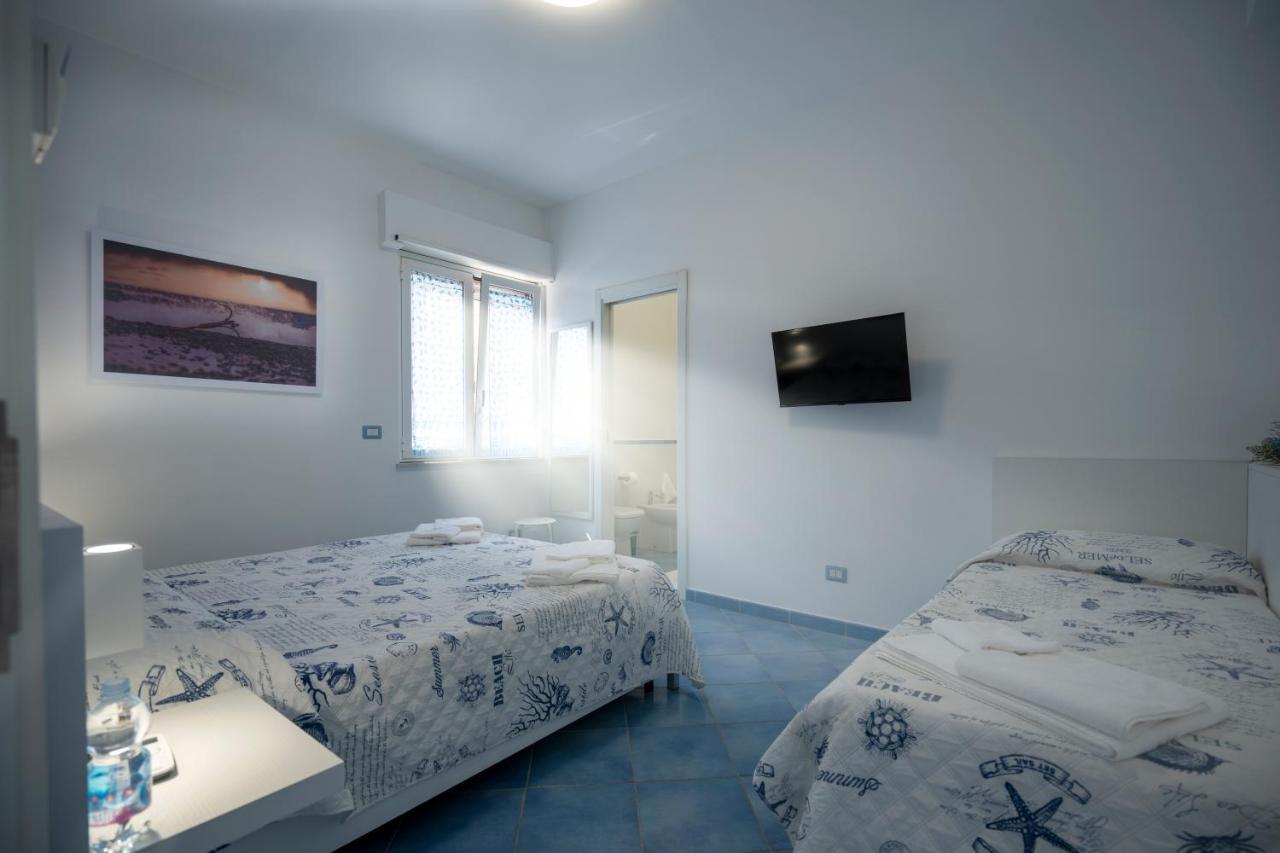 B&B Stella Marina Capo dʼOrlando Екстериор снимка